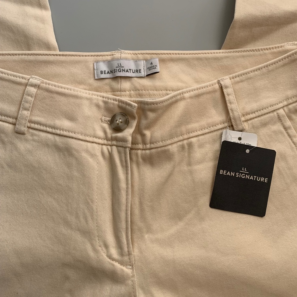 LL Bean Signature W's Cream Pants